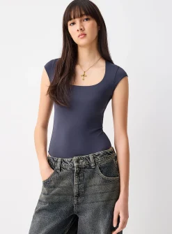 Second skin square neckline bodysuit