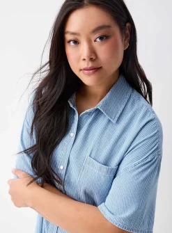 Short-sleeve denim shirtdress