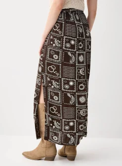 Side-slit textured crepe maxi skirt