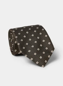 Silk pattern tie