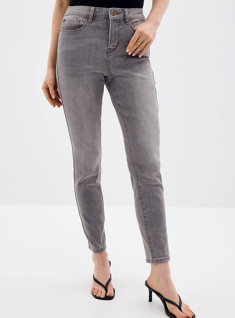 Sleek stretch jean