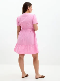 Slit-collar tiered poplin dress
