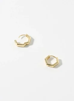 Small hexagonal hoops