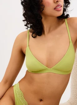 Smooth microfibre triangle bralette