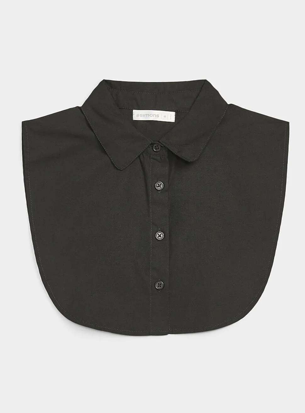 Solid faux Peter Pan collar