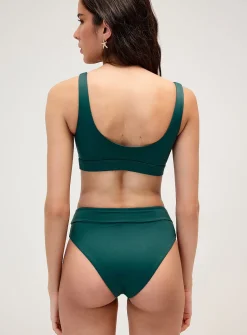 Solid sporty bralette