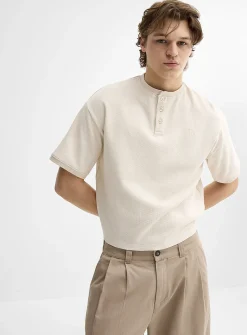 Solid waffle Henley T-shirt