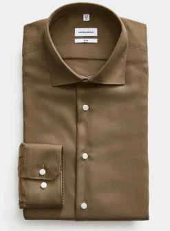 Solid wrinkle-free shirt