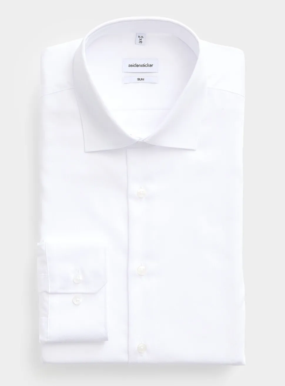 Solid wrinkle-free shirt