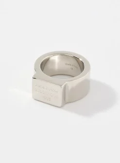 Square logo ring