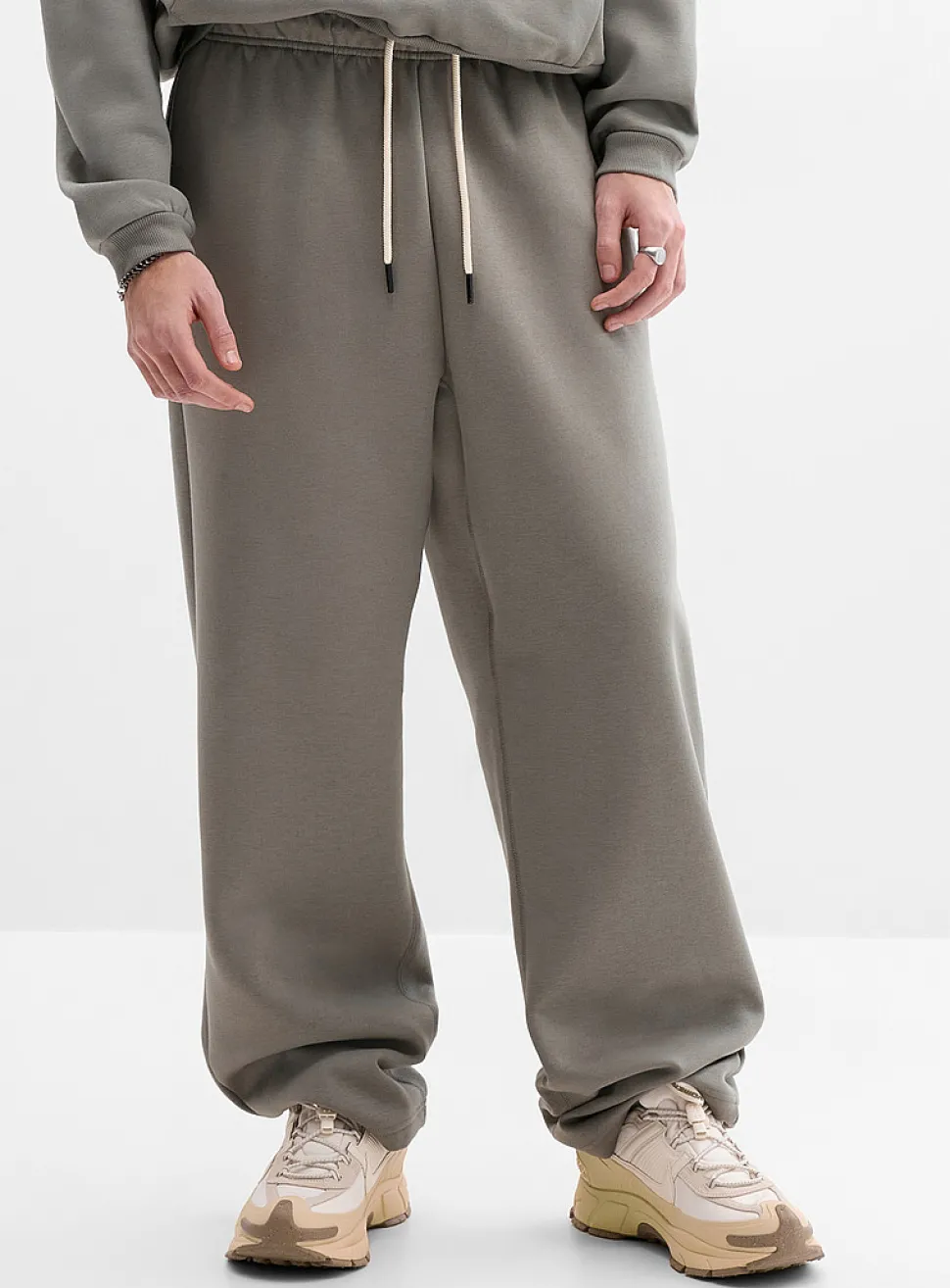Standard Issue basketball sweatpant