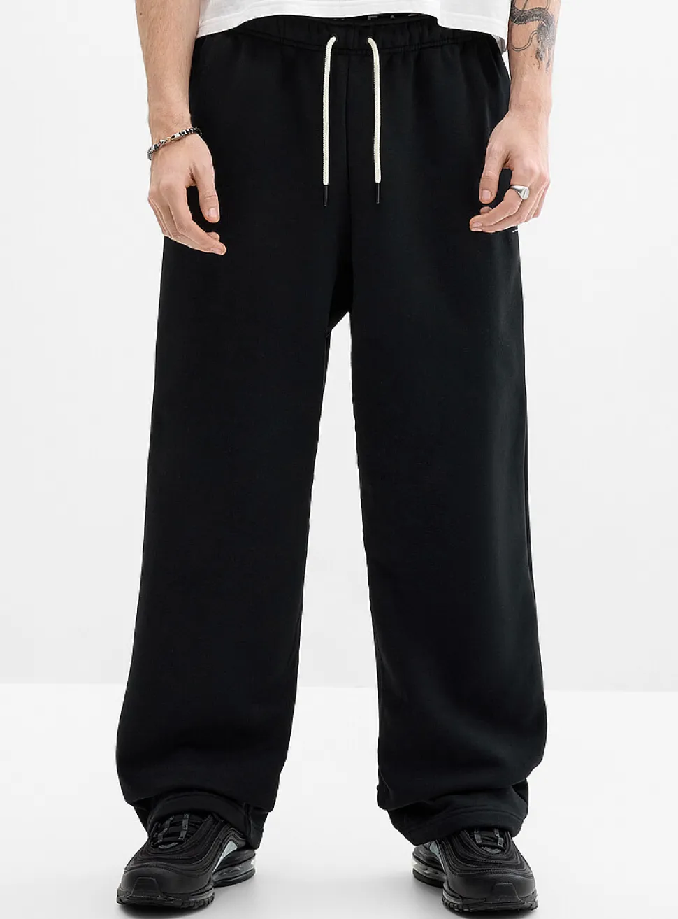 Standard Issue basketball sweatpant