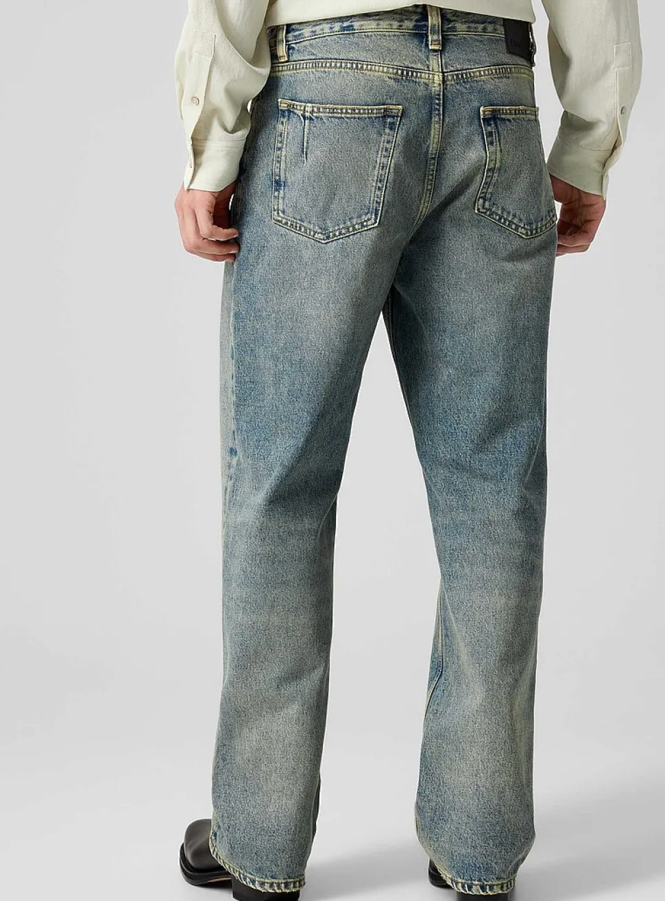 Steve faded straight-leg jean
