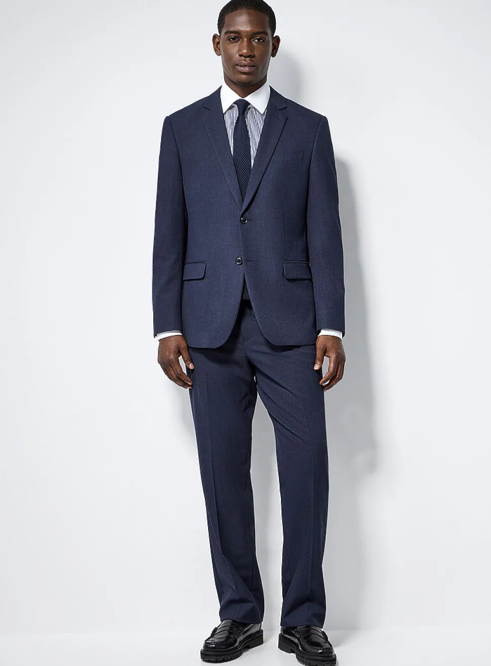 Stretch piqué suit