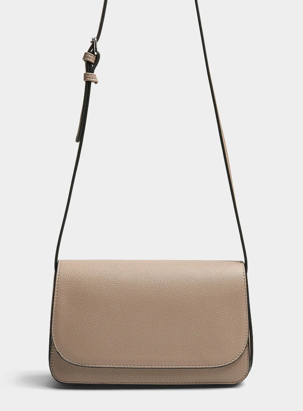 Structured crossbody bag