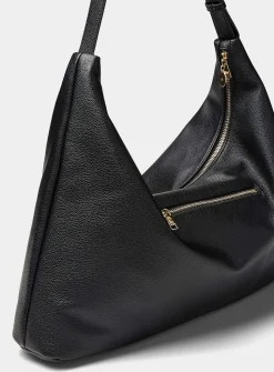 Supple trapezoidal hobo bag