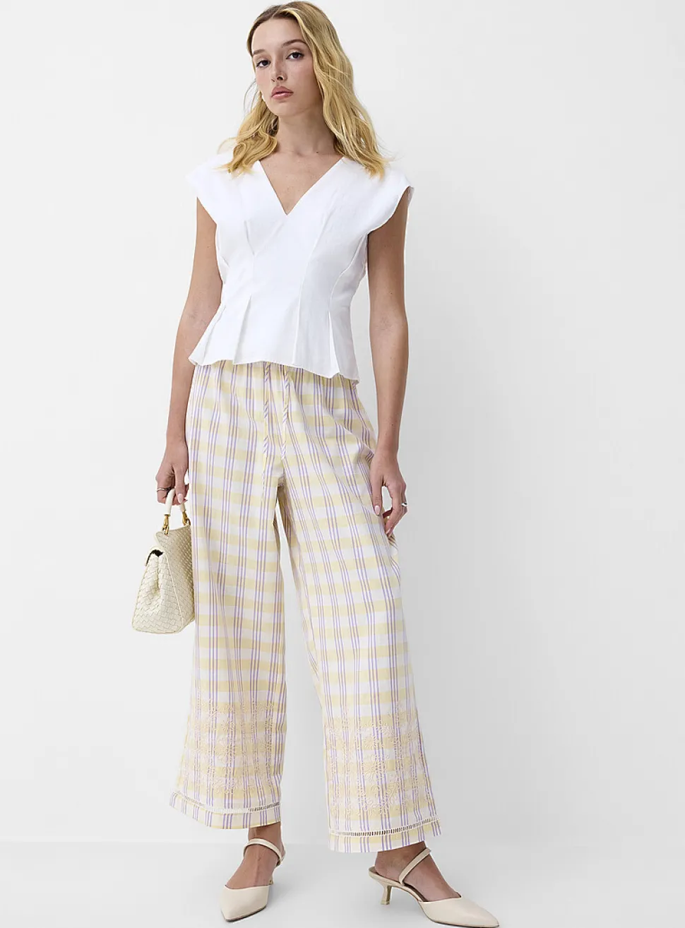 Touch of linen embroidered openwork wide-leg pant