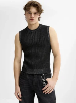Two-tone ribbed tank