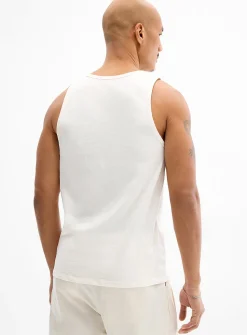 Vacation pocket tank