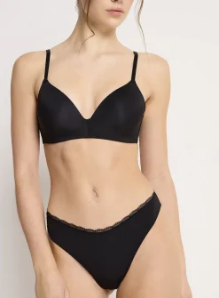 Vela wireless bra