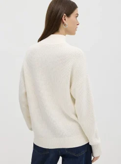 Zipped mock neck shaker rib sweater